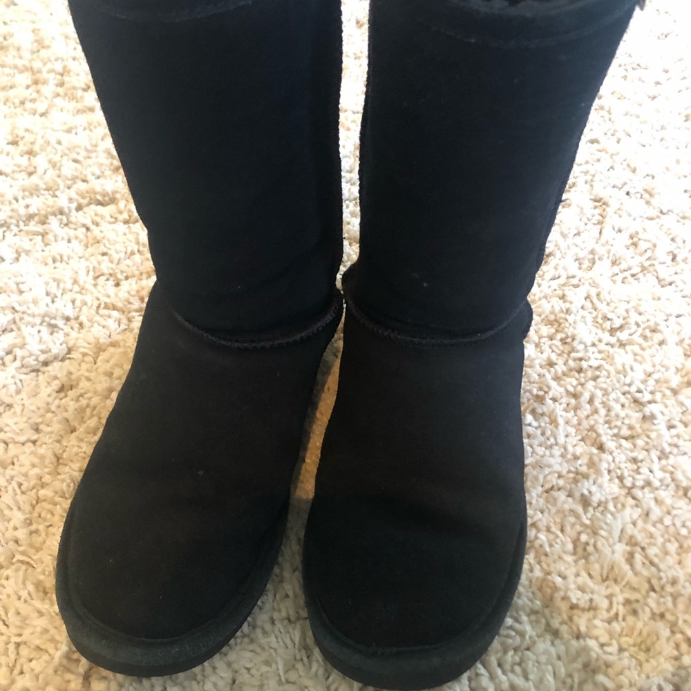 Black bear paws women size 9